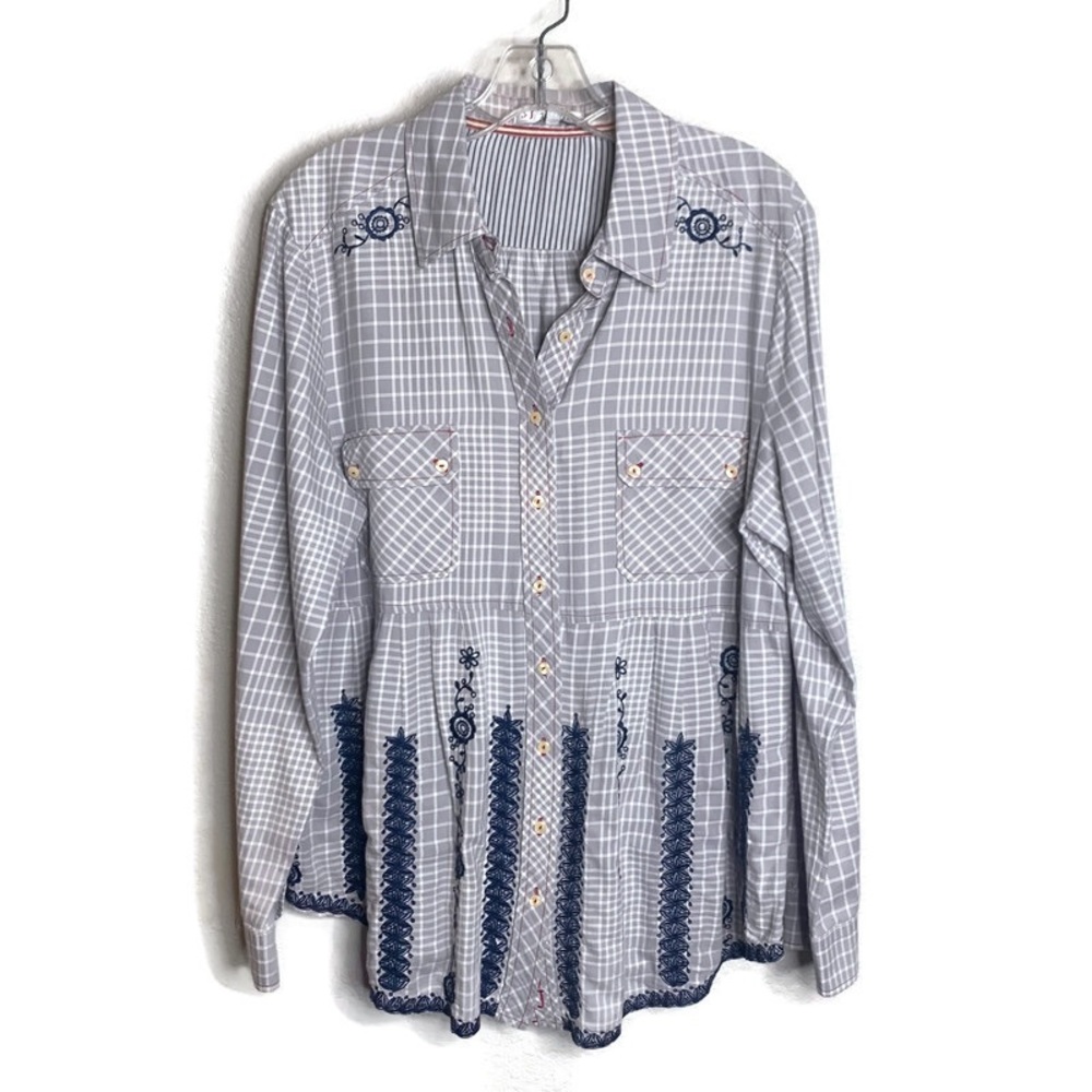 3 JJJ Workshop Buttoned Down V-Neck Window Pane Print Embroidered Shirt